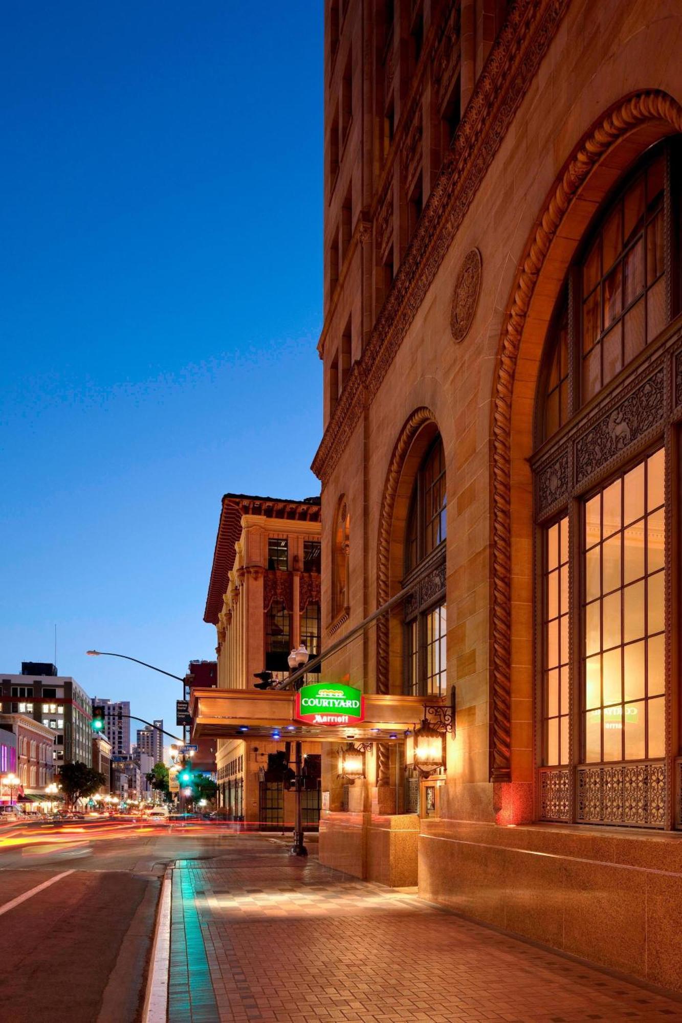 Courtyard By Marriott San Diego Downtown Luaran gambar